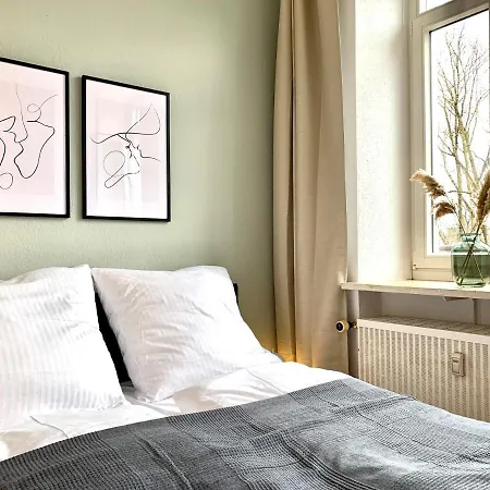 Antoni Homes 2 Personen I Zentral I Studio I Balkon * Augsburg