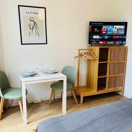 Antoni Homes 2 Personen I Zentral I Studio I Balkon اوغسبورغ